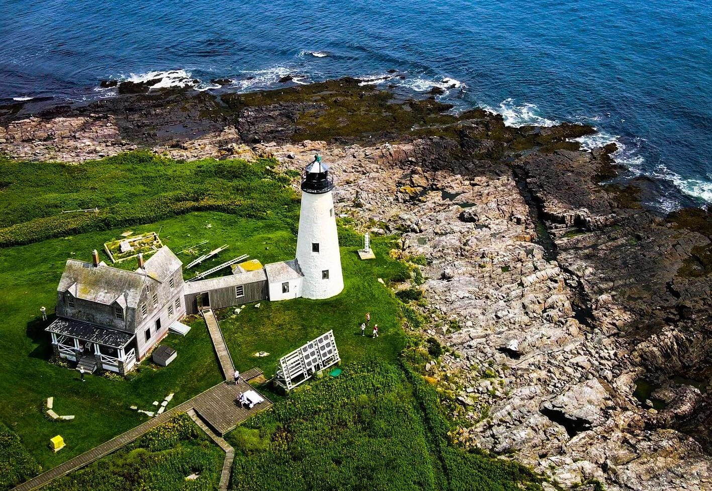 A Complete Guide to Wood Island Lighthouse, Maine (+ Photos)